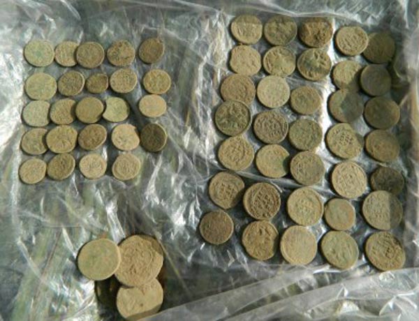 Медные монеты из клада (фото)